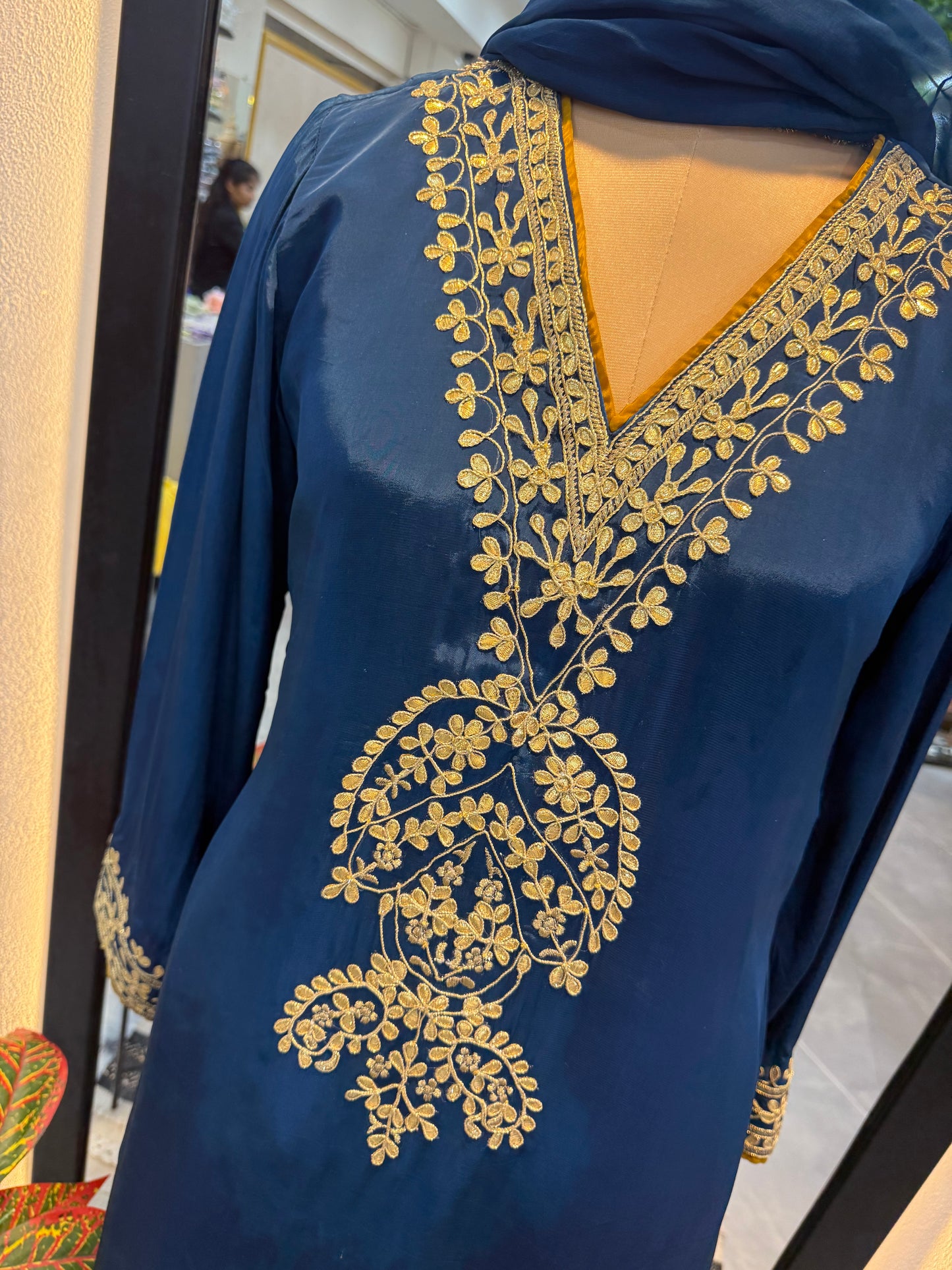 Viscose Crepe gota work plazo pheran set 3pcs