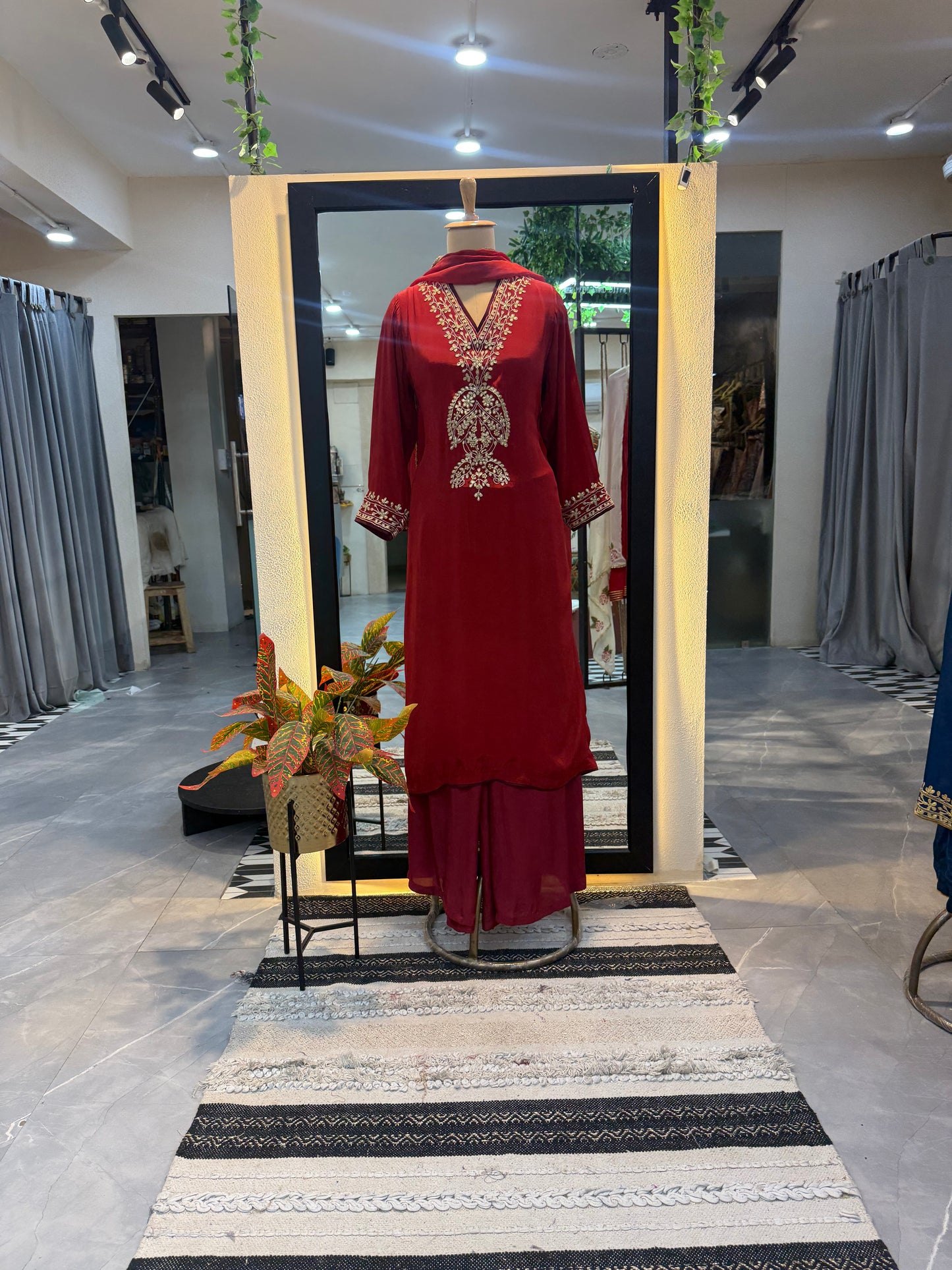 Viscose Rayon Gota Work Kurta Set with Palazzo & Dupatta (3-Piece Festive Set)